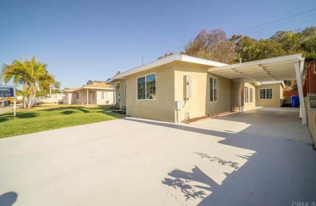 Building Photo - 6145 Streamview Dr