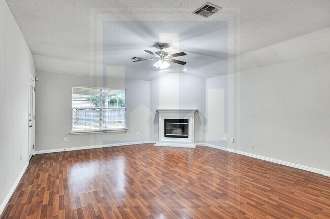 Building Photo - 1500 Gardena Canyon Dr