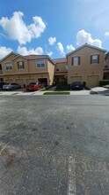 Building Photo - 3657 Parkridge Cir
