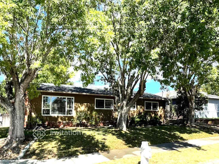 Primary Photo - 5 Echo Cir