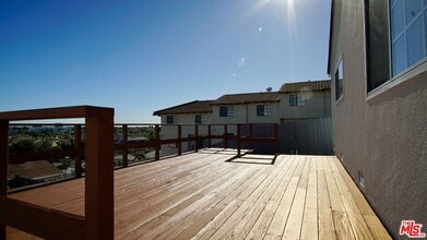 Building Photo - 206 S Prospect Ave