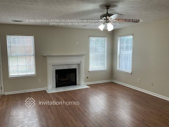 Building Photo - 331 Silver Springs Dr