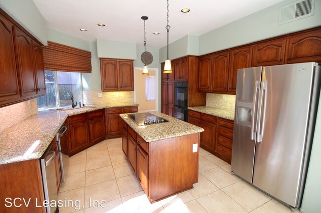 Building Photo - 23524 Heritage Oak Ct