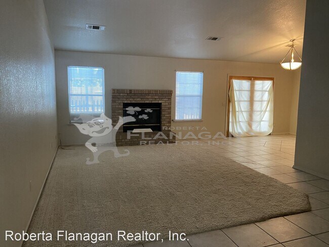 Foto del edificio - 3 br, 2 bath House - 3531 San Pablo