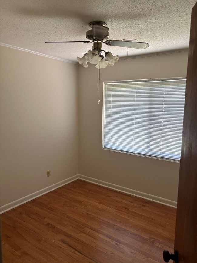 Building Photo - Cozy home in Grovetown