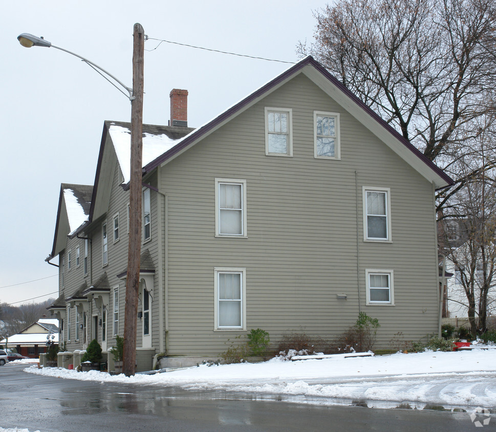 Foto del edificio - 113-119 N Potter St