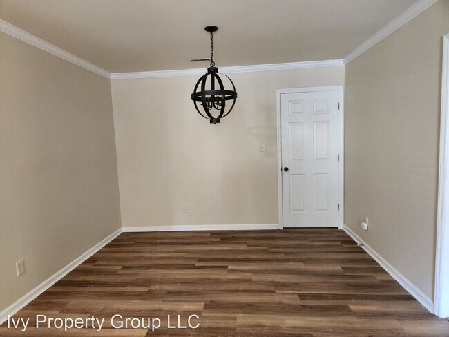 Building Photo - 2 br, 2 bath House - 2420 Dryden Ln