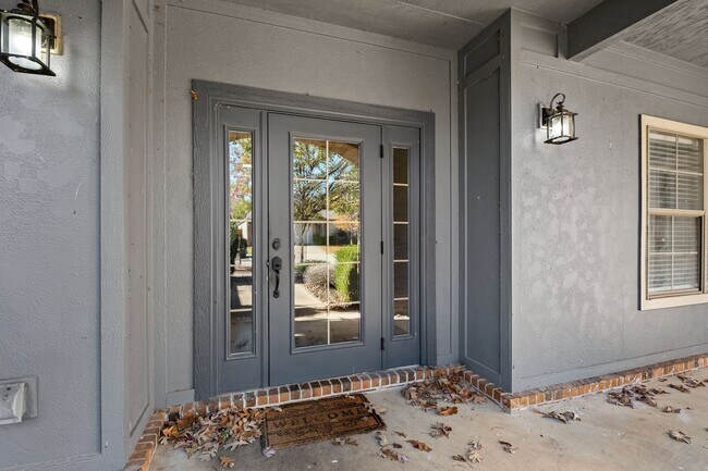 Foto del edificio - Miranda Quadplex