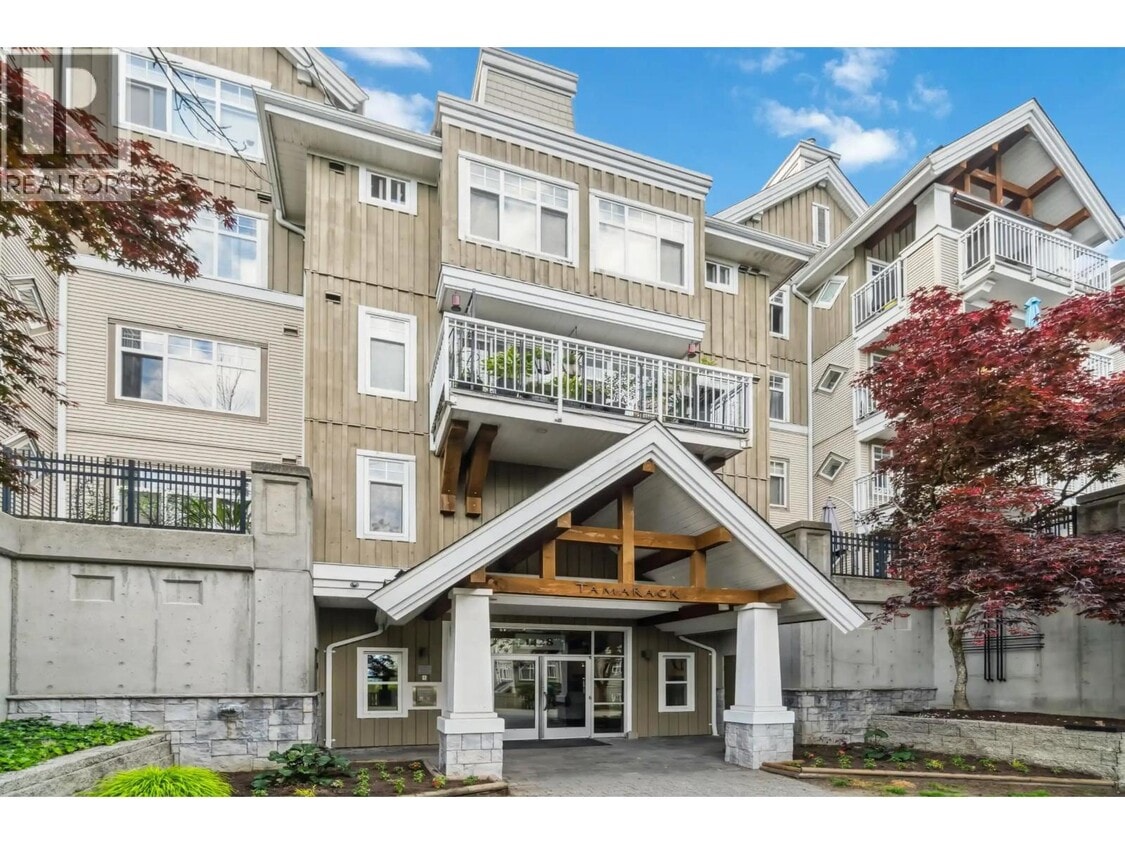 Primary Photo - 1428 Parkway Blvd