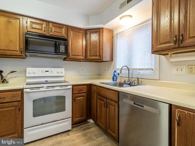 Foto del edificio - 28 Henlopen Gardens