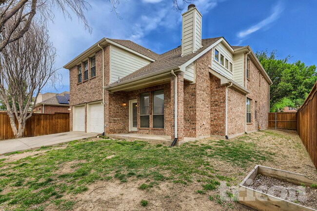 Foto del edificio - 8698 Fisher Dr