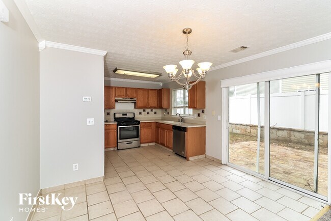 Building Photo - 805 Windcroft Cir NW