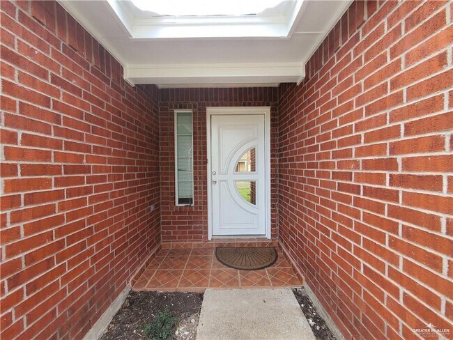 Foto del edificio - 111 Northgate Ave