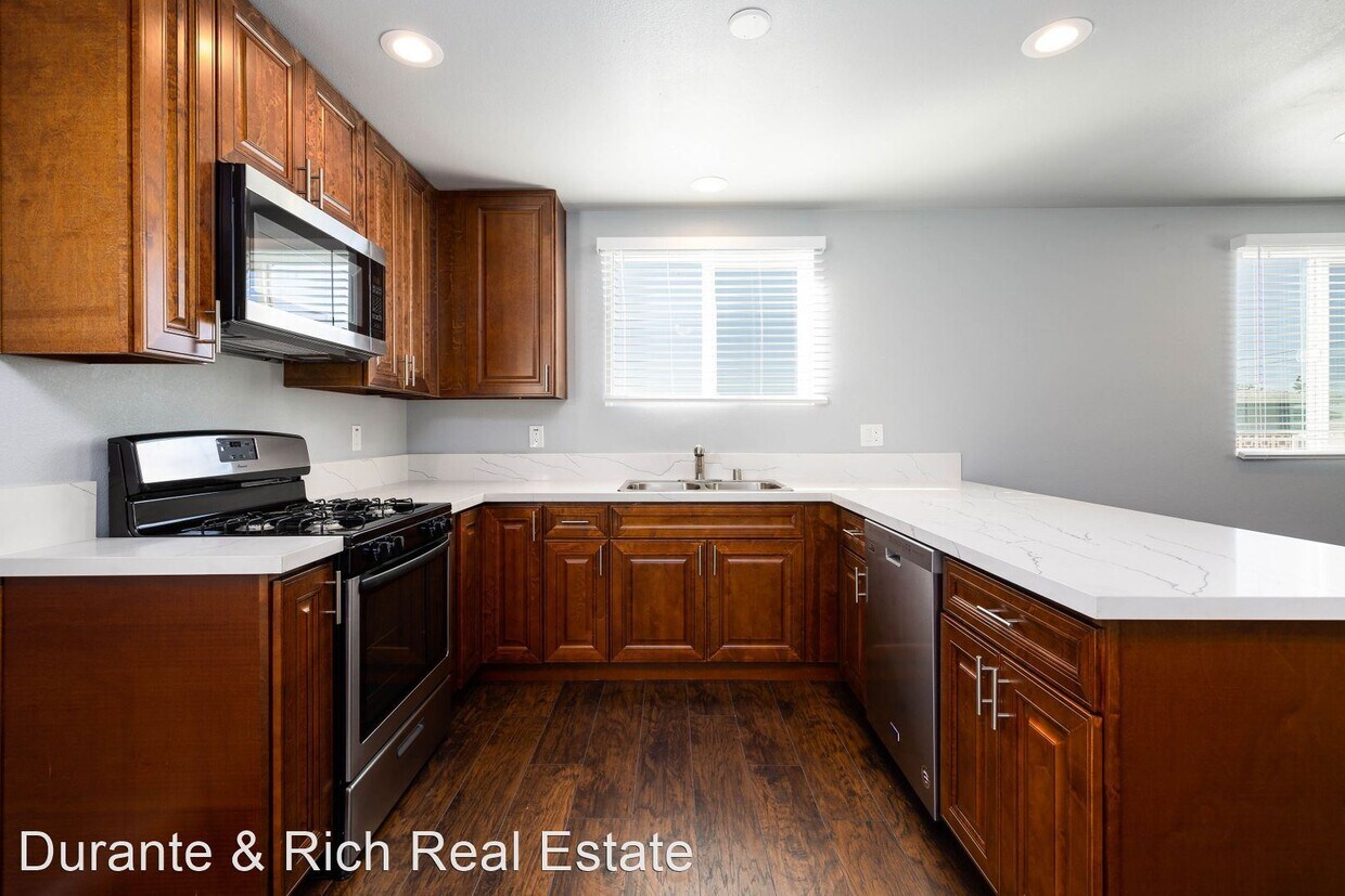 Primary Photo - 1 br, 1 bath House - 313 Santa Rosalia Drive