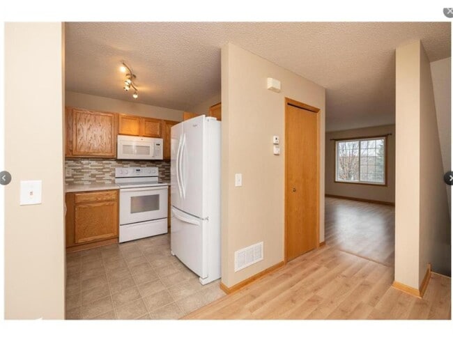 Foto del edificio - 16331 Timber Crest Dr SE