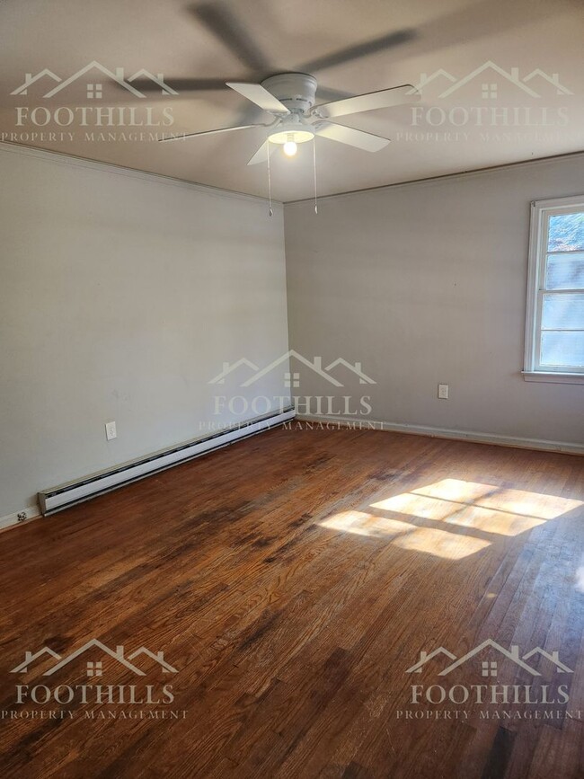 Foto del edificio - 414-416 Jeb Stuart Ave