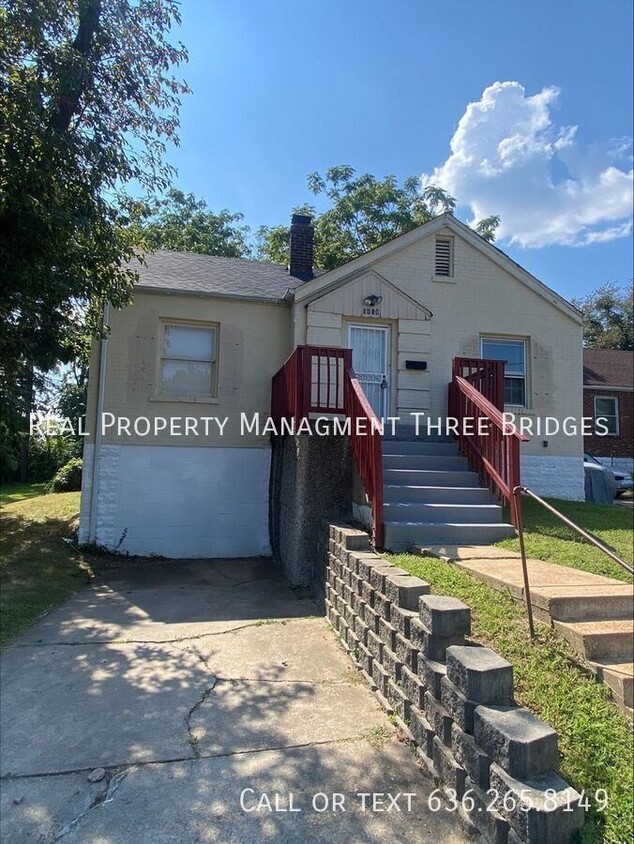Foto principal - 6858 Stratford Ave