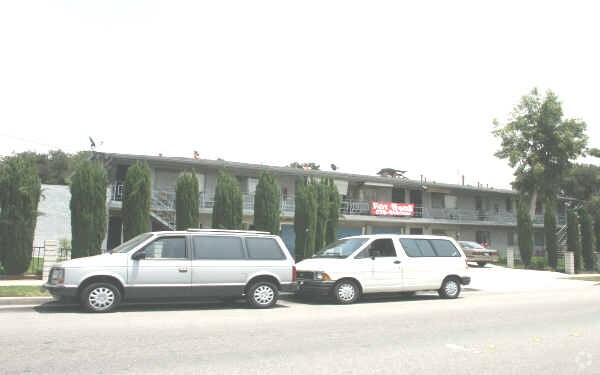 Foto del edificio - 203 E Olive Ave