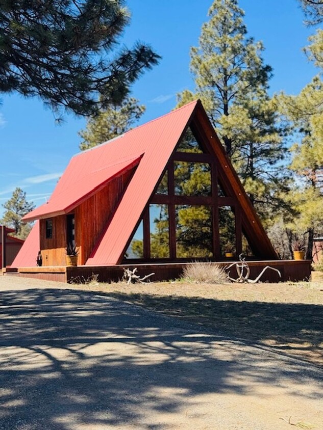 Primary Photo - 1BD/1BA, 1250 sq ft, A-frame Home For Rent