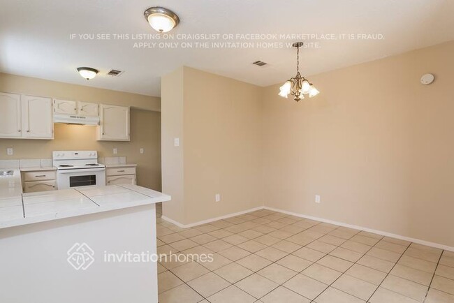 Foto del edificio - 5830 Fallengate Dr