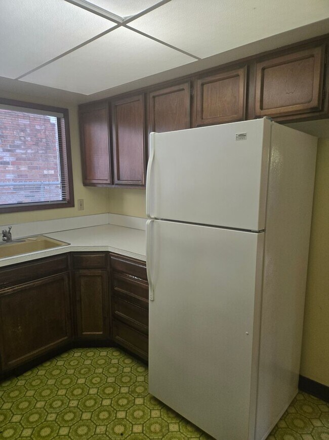 Foto del edificio - 10202-10202 SW Crystal St
