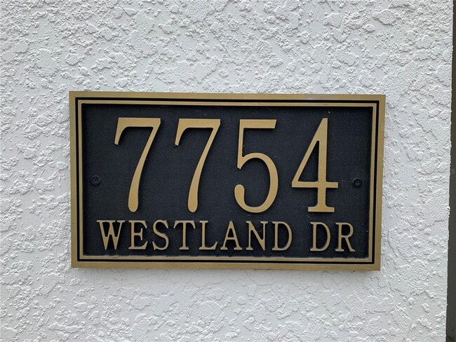 Building Photo - 7754 Westland Dr