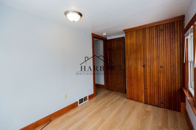 Foto del edificio - 15 8th St NW