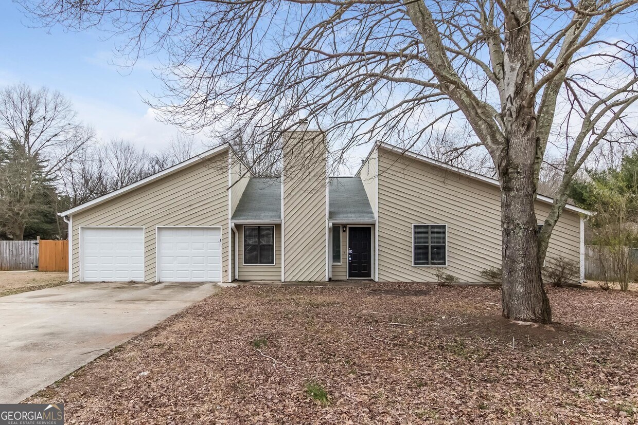 2553 Blakely Ct NE, Marietta, GA 30066 House Rental in Marietta, GA