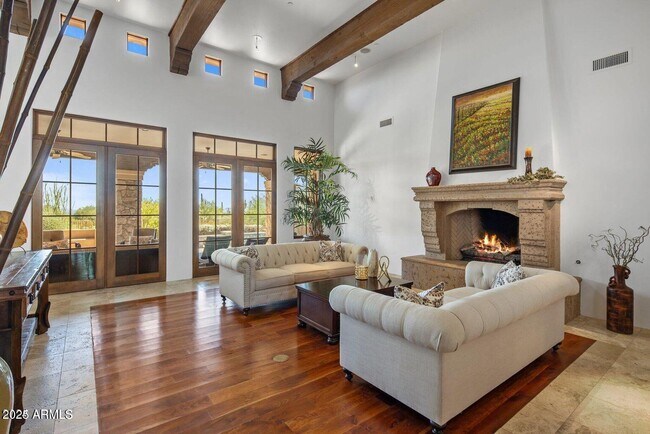Foto del edificio - 9290 E Thompson Peak Pkwy