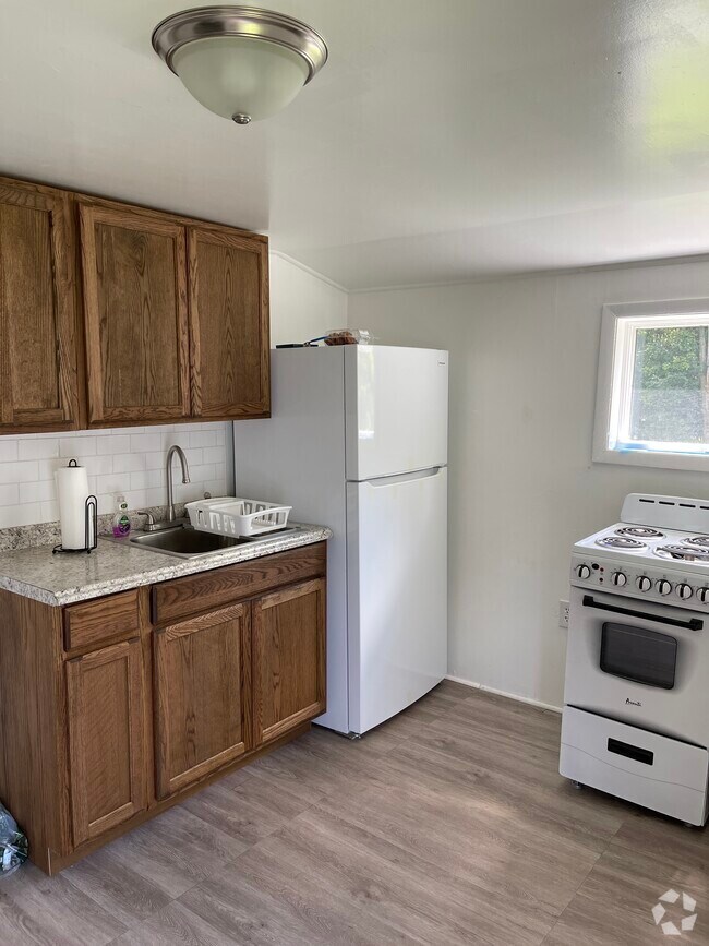 Apartments for rent in Wellsville NY with Yard 1 Rentals