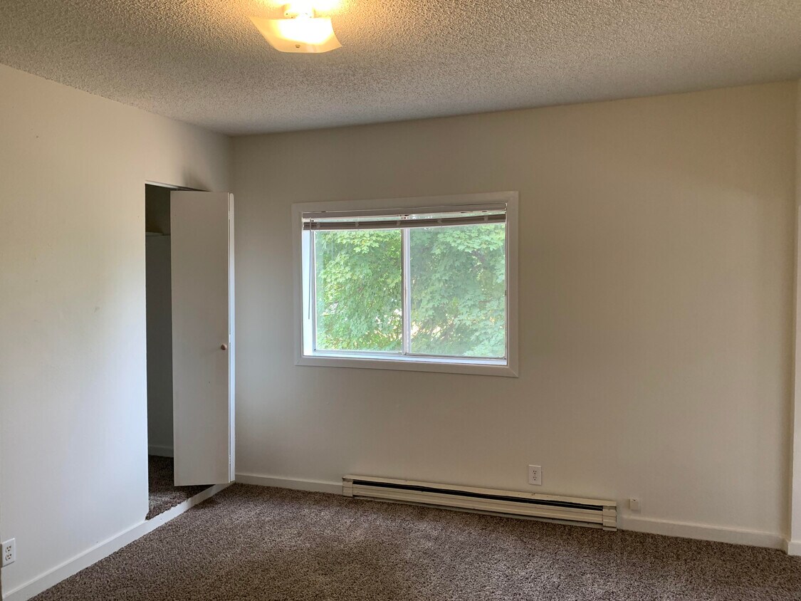 Foto principal - 204 E Garden Ave