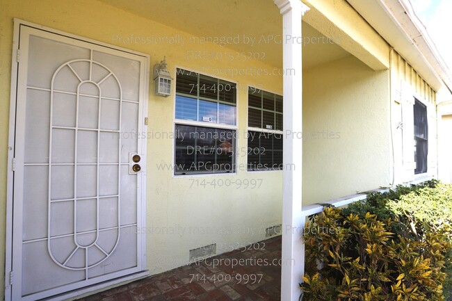 Foto del edificio - 3 Bedroom / 1 bathroom house with garage i...