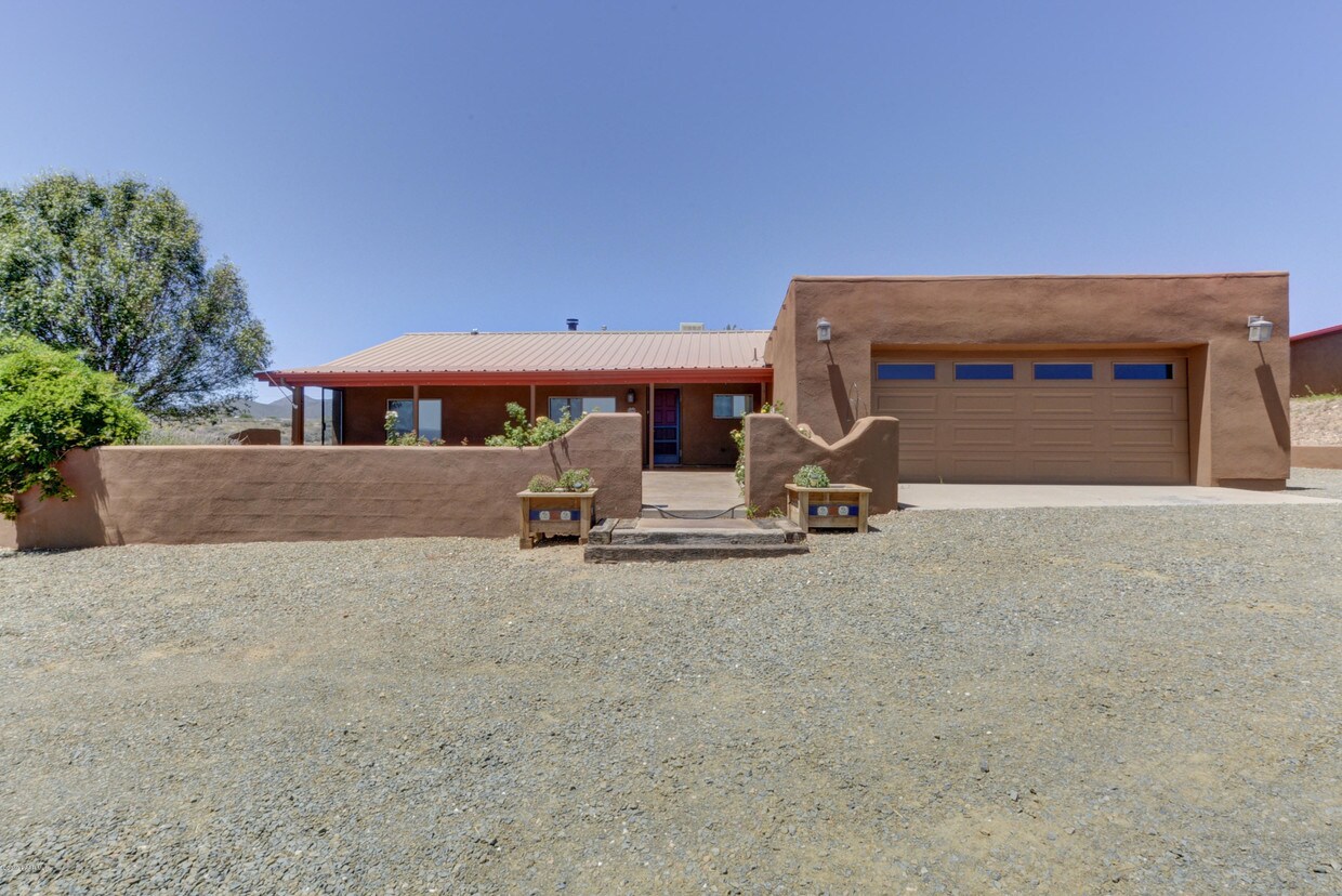 Primary Photo - 10555 Kachina Pl
