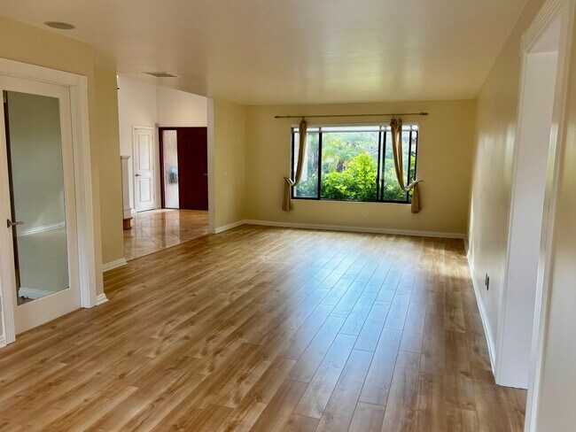 Foto del edificio - Beautiful La Jolla Alta Home! 50% off Firs...