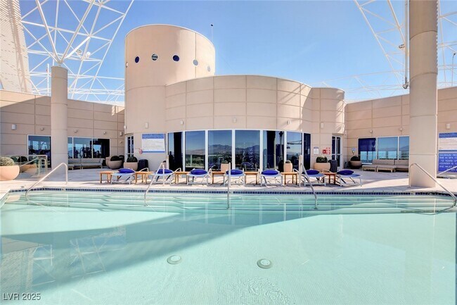 Foto del edificio - 200 Hoover Ave
