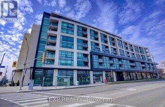Building Photo - 2522 Keele St