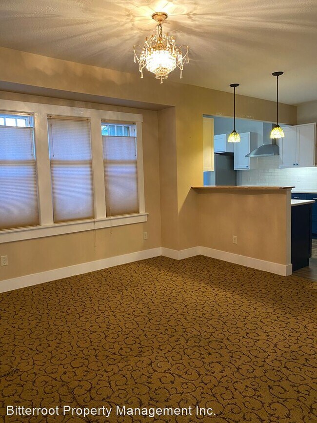 Foto del edificio - 2 br, 1 bath House - 534 S. 1st West
