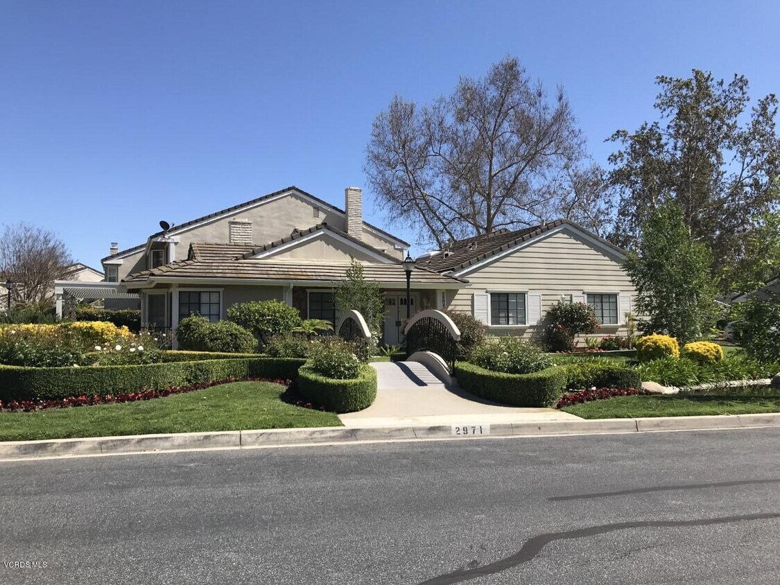 Foto principal - 2971 Shadow Brook Ln