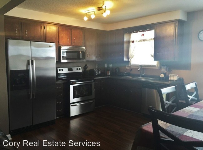 Building Photo - 4 br, 2.5 bath House - 813 Prescott Dr