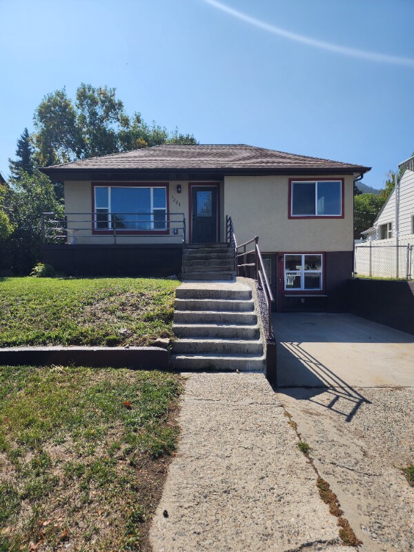 Foto principal - 1227 Hauser Blvd