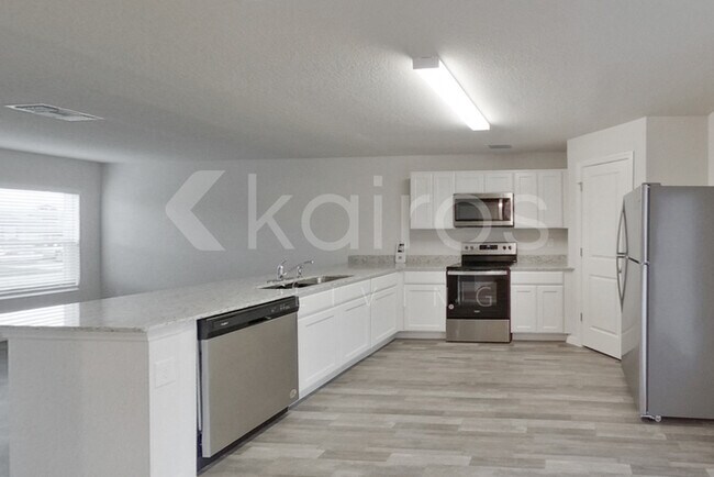 Foto del edificio - 23197 Van Buren Ave