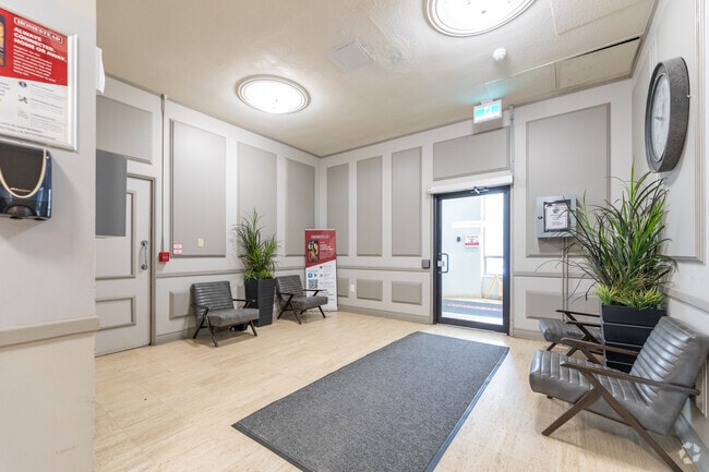 Lobby - Queen Margaret II