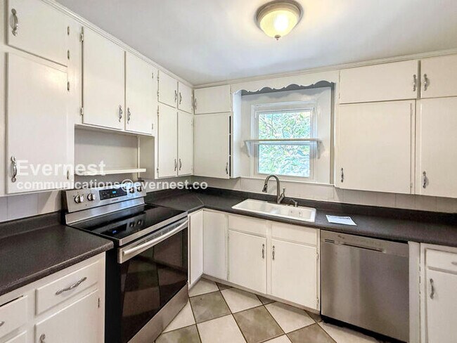 Foto del edificio - 1603 Woodfern Dr