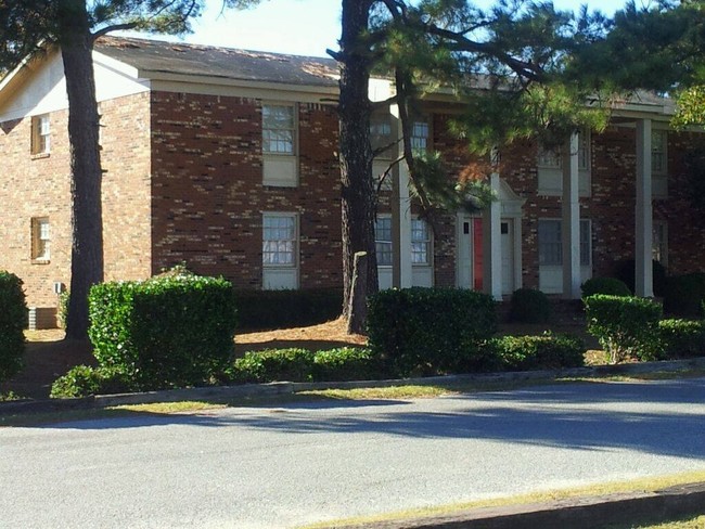 Building Photo - Flint Crossing