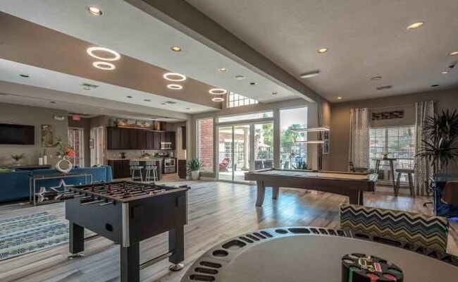 Building Photo - 2 bedroom in Pearland TX 77584