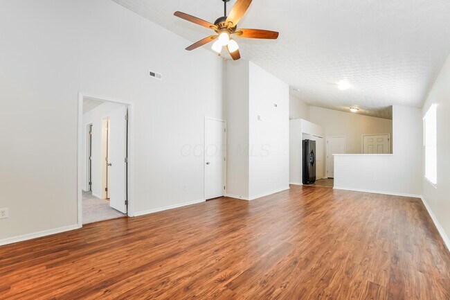 Foto del edificio - 5393 Blanchard Dr