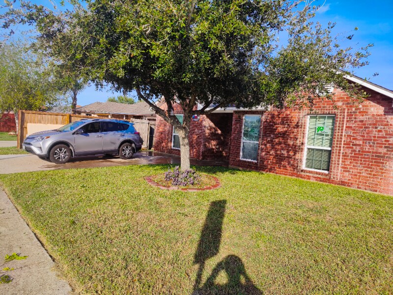 Foto principal - 2803 Pompeii St