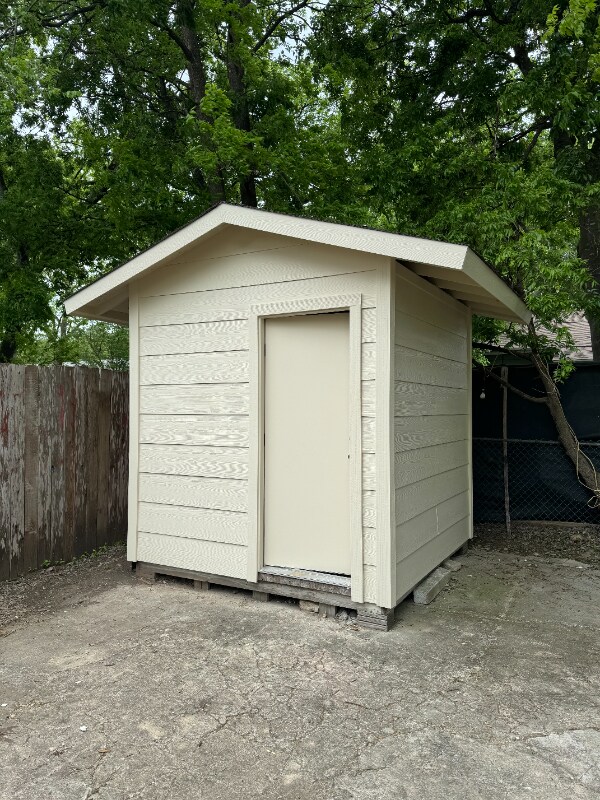 Building Photo - 311 Flournoy Dr