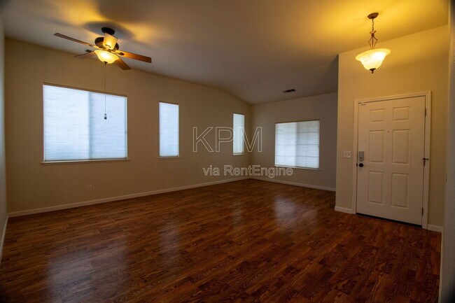 Foto del edificio - 2609 Magnolia Ct