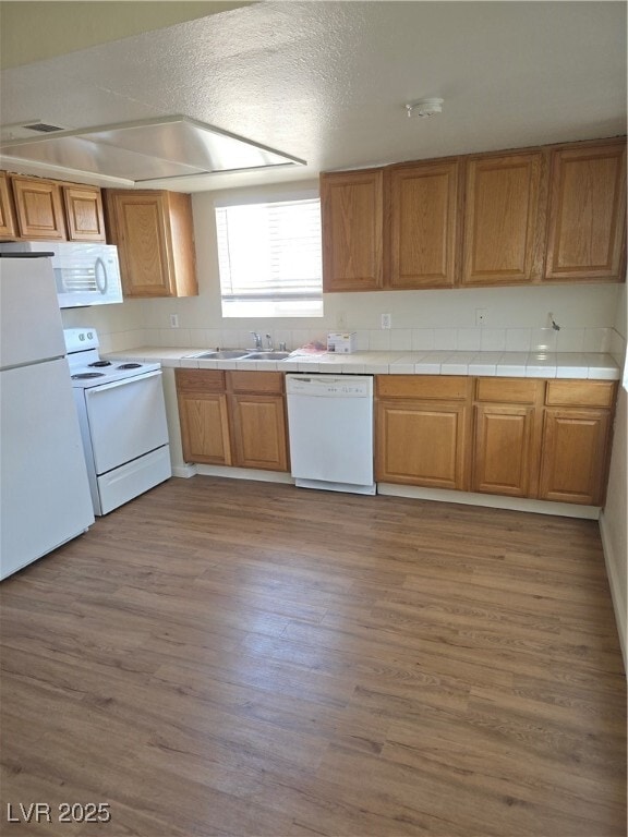 Building Photo - 6220 Bellota Dr